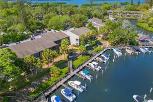 1621 Boathouse Cir, Sarasota, FL 34231 - Photo 1