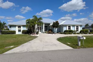 11600 SW Dallas Dr N, Lake Suzy, FL 34266 - Photo 1