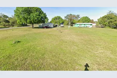 503 NE 15th Avenue, Okeechobee, FL 34972 - Photo 1