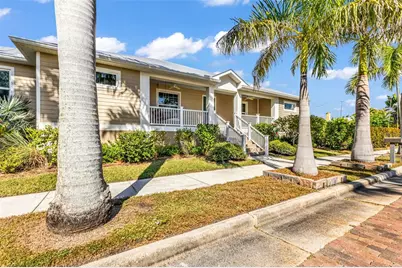 640 Palm Avenue, Punta Gorda, FL 33950 - Photo 1
