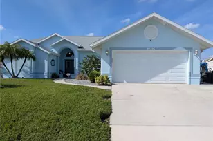 12725 SW Kings Row, Lake Suzy, FL 34269 - Photo 1