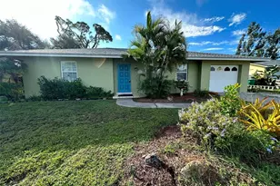 749 Hartford Dr NW, Port Charlotte, FL 33952 - Photo 1