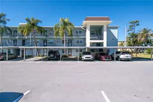1430 Heather Ridge Blvd, Dunedin, FL 34698 - Photo 1