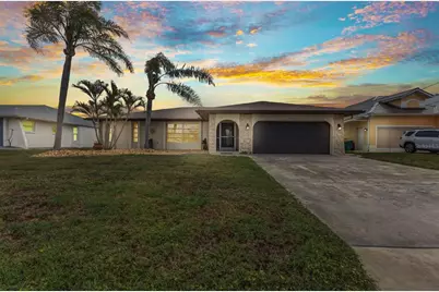 205 E Tarpon Boulevard NW, Port Charlotte, FL 33952 - Photo 1