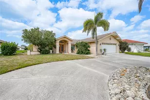 76 Windsor Dr, Englewood, FL 34223 - Photo 1