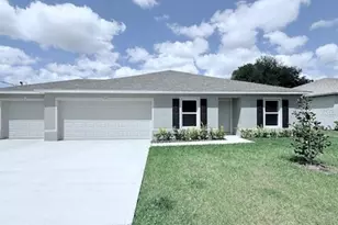 7 Luther Dr, Palm Coast, FL 32137 - Photo 1