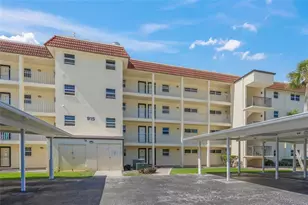 915 Beach Rd, Siesta Key, FL 34242 - Photo 1