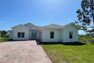 82 Kenly St, Port Charlotte, FL 33954 - Photo 1