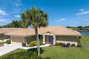 3162 E Village Dr, Venice, FL 34293 - Photo 1