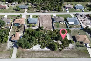 10501 Gulfstream Blvd, Englewood, FL 34224 - Photo 1