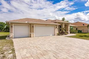 13039 Ridgely Cir, Port Charlotte, FL 33981 - Photo 1