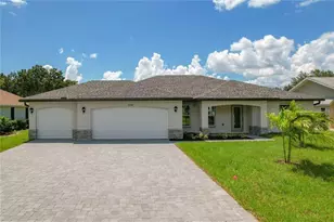 27307 Tierra Del Fuego Cir, Punta Gorda, FL 33983 - Photo 1