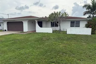 4339 S Bay Cir, North Fort Myers, FL 33903 - Photo 1