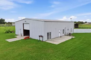 11752 NE Jacksonville Rd, Anthony, FL 32617 - Photo 1