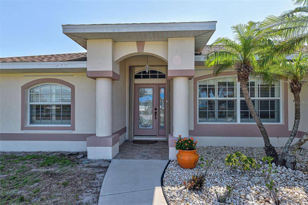 4 Clubhouse Rd, Rotonda West, FL 33947 MLS D6130459 Coldwell Banker