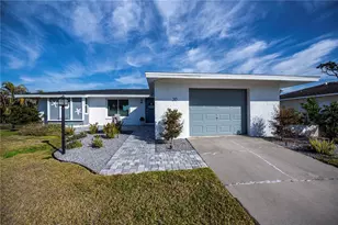 30 Oakland Hills Pl, Rotonda West, FL 33947 - Photo 1