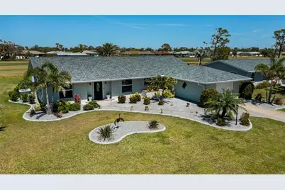 62 Oakland Hills Place, Rotonda West, FL 33947 - Photo 1