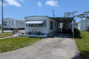 248 Outer Dr E, Venice, FL 34285 - Photo 1