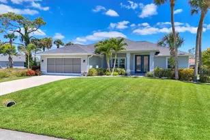 27 Sportsman Cir, Rotonda West, FL 33947 - Photo 1