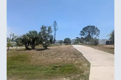 2035 Laurel Avenue, Englewood, FL 34224 - Photo 1