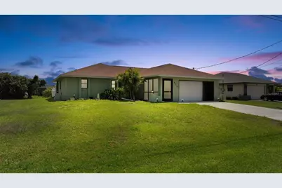 279 Mark Twain Lane, Rotonda West, FL 33947 - Photo 1
