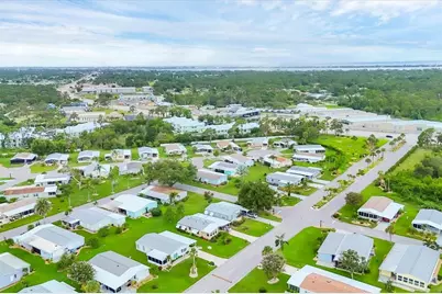 711 Tangerine Woods Boulevard, Englewood, FL 34223 - Photo 1