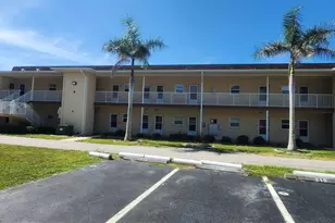 3106 Harbor Blvd, Port Charlotte, FL 33952 - Photo 1