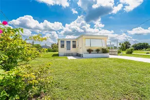 1301 Kingfisher Dr, Englewood, FL 34224 - Photo 1