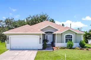 35 Mark Twain Ln, Rotonda West, FL 33947 - Photo 1