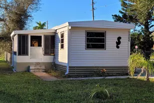 1300 Seahorse Ln, Englewood, FL 34224 - Photo 1