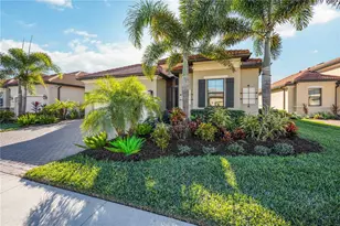 25119 Spartina Dr, Venice, FL 34293 - Photo 1