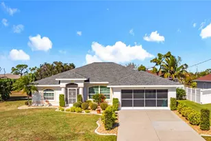 9 Medalist Ln, Rotonda West, FL 33947 - Photo 1