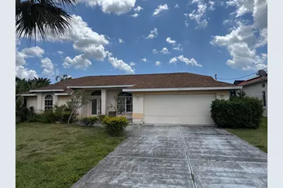 17 Sportsman Lane, Rotonda West, FL 33947 - Photo 1