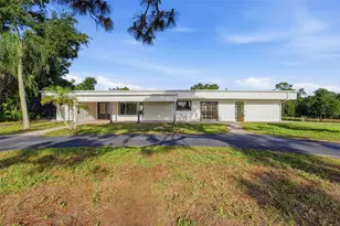 2180 W Dolphin Dr, Englewood, FL 34223 - Photo 1