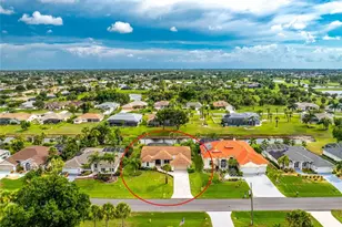 17 Sportsman Ln, Rotonda West, FL 33947 - Photo 1
