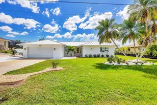 1915 Pennsylvania Ave, Englewood, FL 34224 - Photo 1