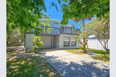 1427 S Daytona Avenue, Flagler Beach, FL 32136 - Photo 1