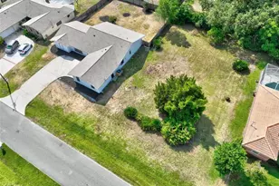 102 Foxhall Ln, Palm Coast, FL 32137 - Photo 1