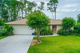 10 Eastwood Dr, Palm Coast, FL 32164 - Photo 1