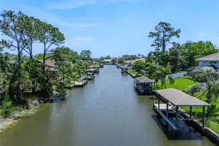 4 Contee Ct, Palm Coast, FL 32137 - Photo 1