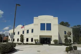 31 Lupi Ct, Palm Coast, FL 32137 - Photo 1