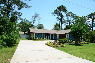 78 Fleetwood Drive, Palm Coast, FL 32137 - Photo 1