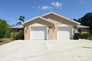 8 Rosalie Pl, Palm Coast, FL 32164 - Photo 1