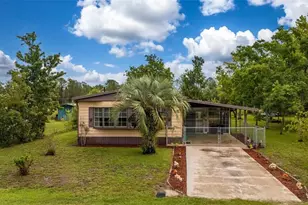 123 Peninsular Dr, Crescent City, FL 32112 - Photo 1