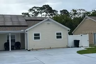 34 Coral Reef Ct N, Palm Coast, FL 32137 - Photo 1