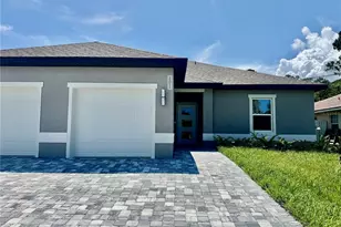 21 Columbia Ln, Palm Coast, FL 32137 - Photo 1