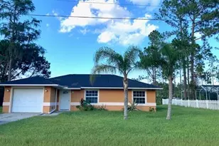 9 Llovera Pl, Palm Coast, FL 32164 - Photo 1