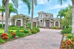 44 N Waterview Dr, Palm Coast, FL 32137 - Photo 1