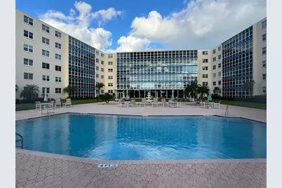 1224 S Peninsula Drive #422, Daytona Beach, FL 32118 - Photo 1