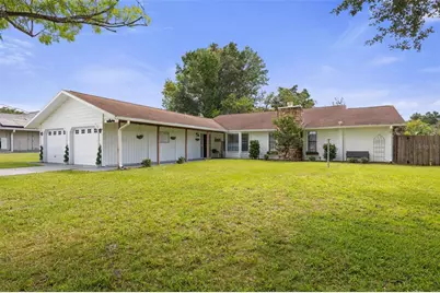6 Patchogue Place, Palm Coast, FL 32164 - Photo 1